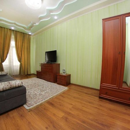Razmestim В Жк Дуэт Almaty Exteriér fotografie